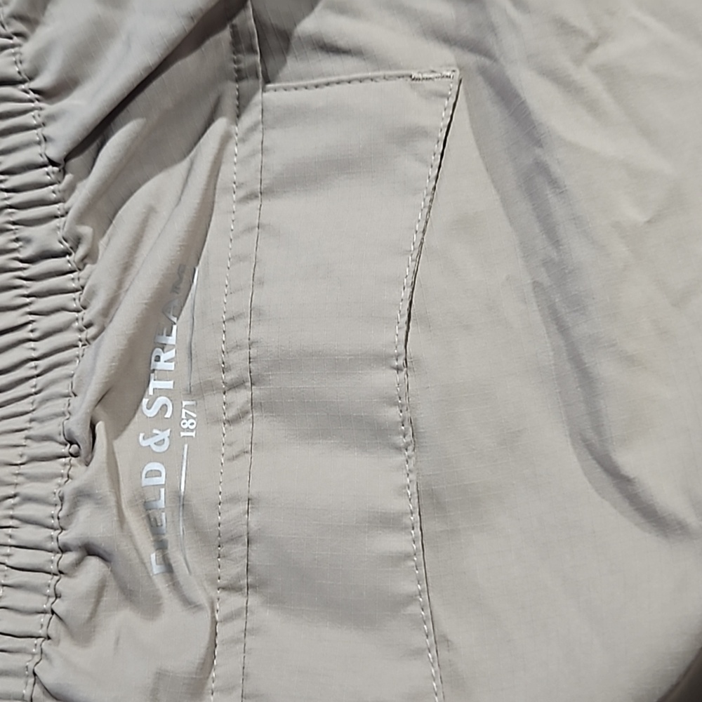 Field & Stream Shorts - Picture 6 of 6